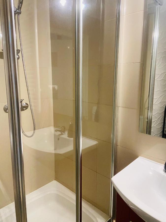 Station Arianska Apartment Krakow Luaran gambar